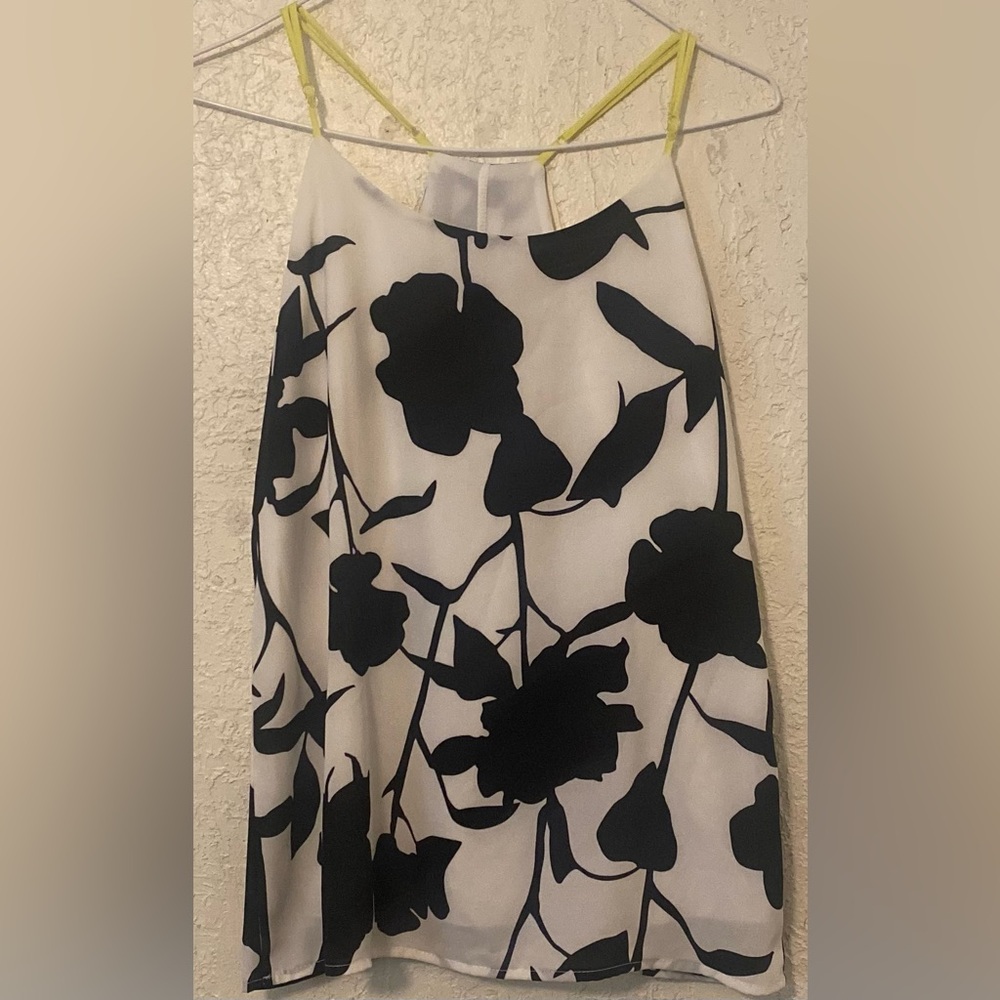 Blue Rain White and Black Floral Shirt Size Small